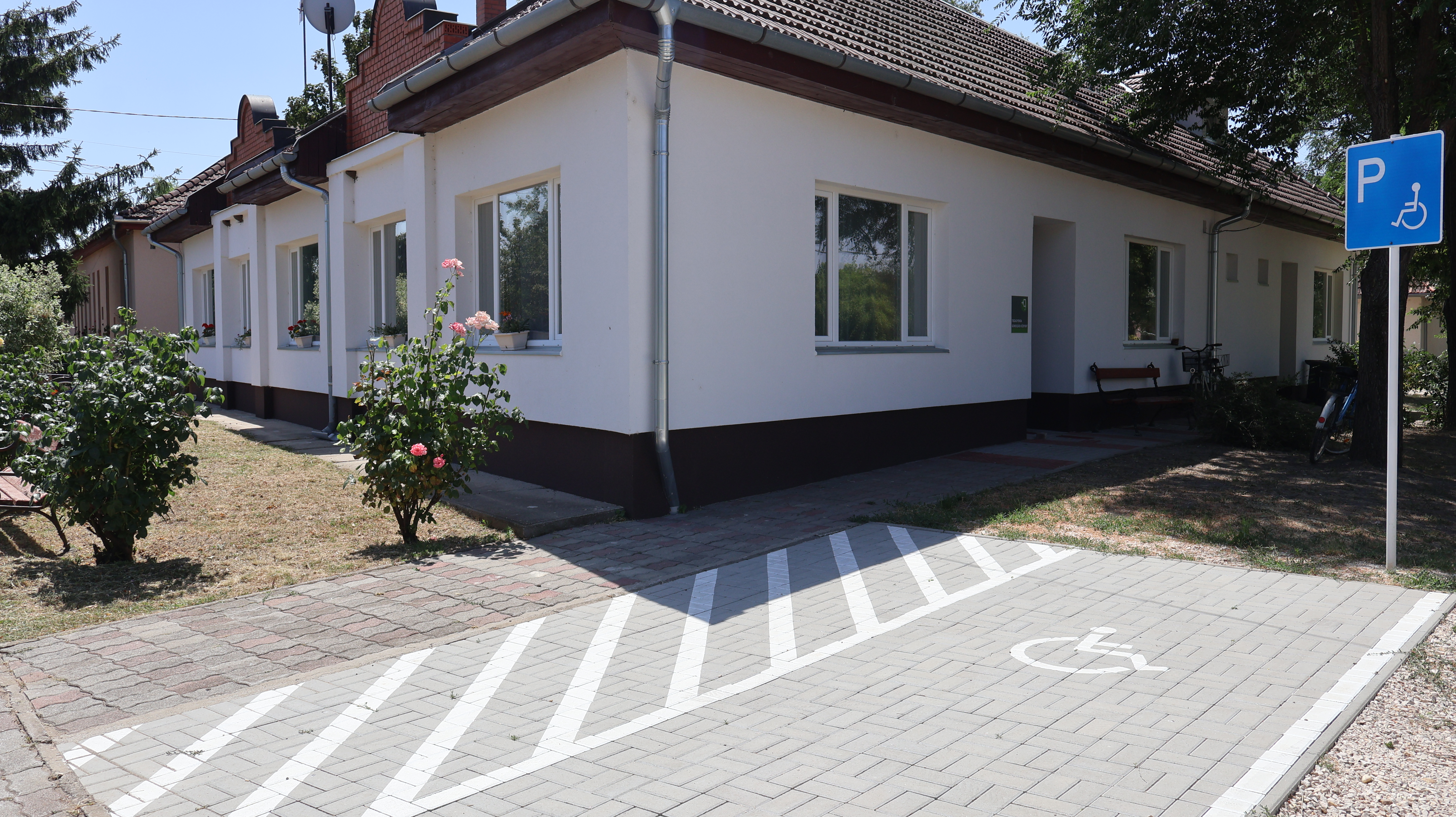 Gondozási Központ